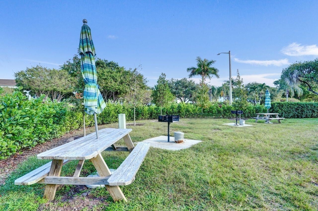 5415 E Verona Drive - Photo 25