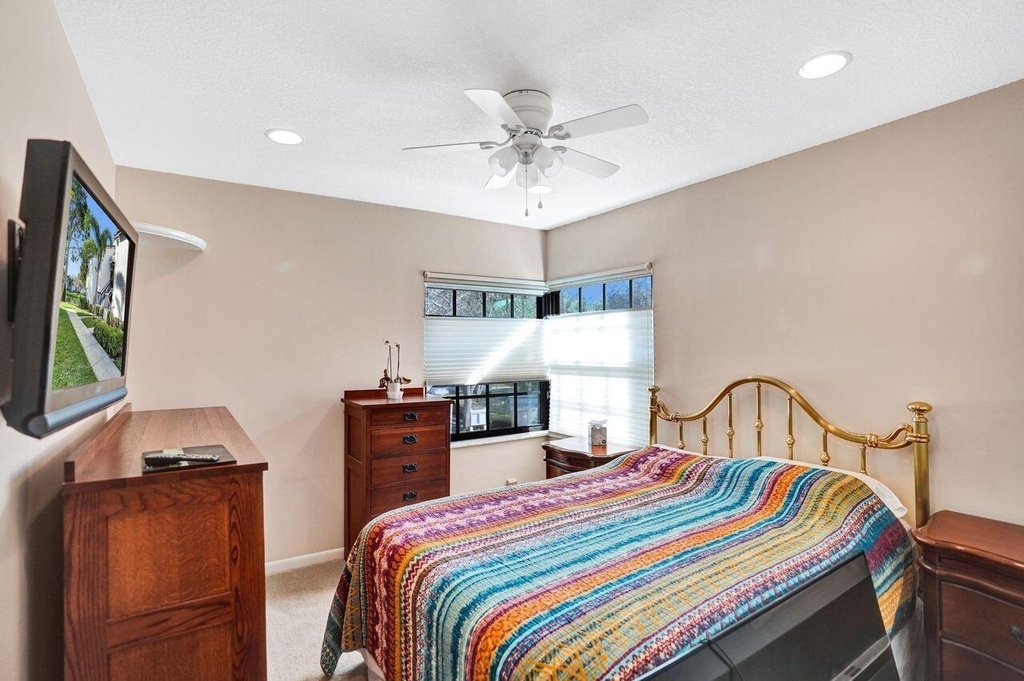 5415 E Verona Drive - Photo 7