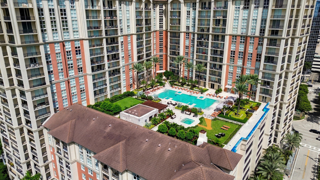 550 Okeechobee Boulevard - Photo 18