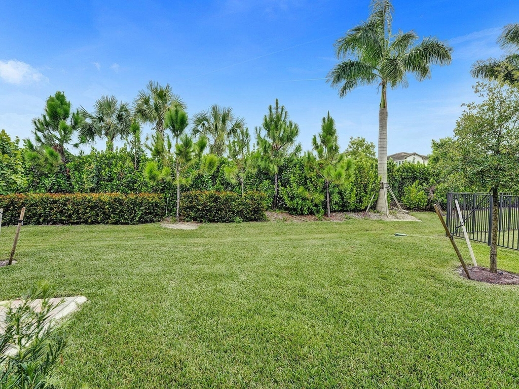 4825 Chantilly Road - Photo 21