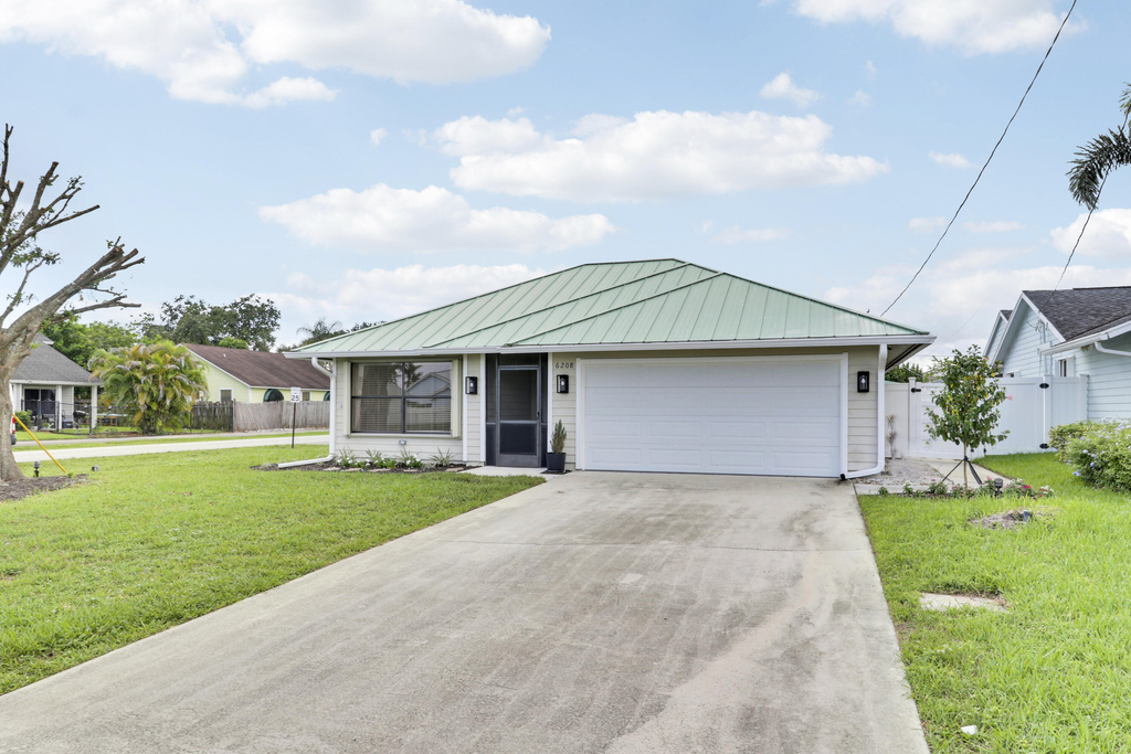 6208 Michael Street - Photo 37