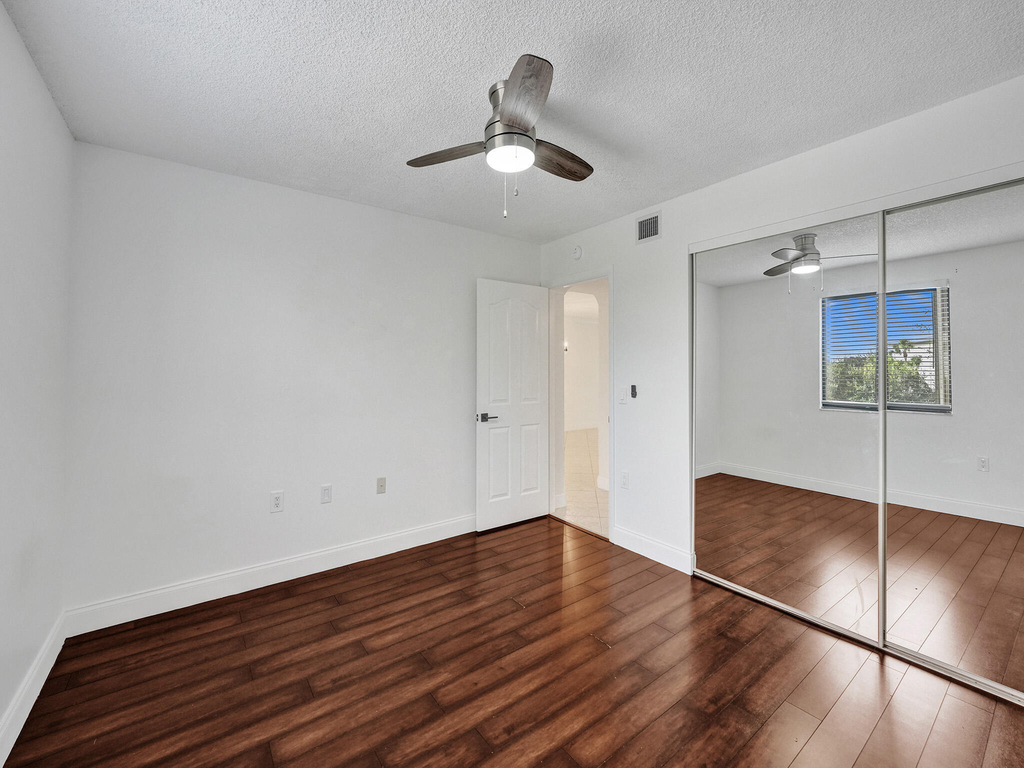 6169 Balboa Circle - Photo 28