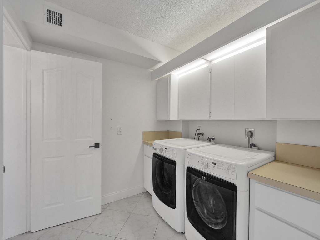 6169 Balboa Circle - Photo 36