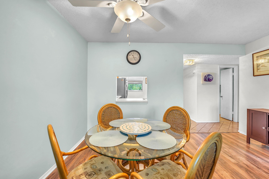210 Lake Evelyn Drive - Photo 7
