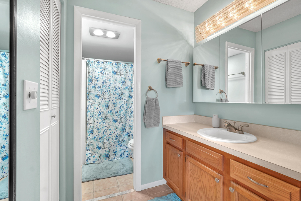 210 Lake Evelyn Drive - Photo 19