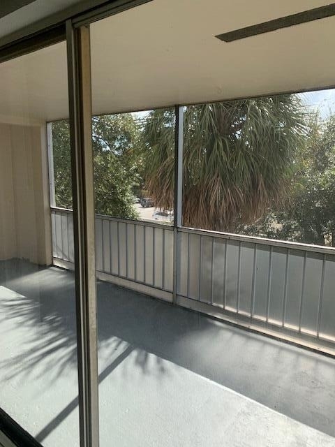 620 Nw 13th Street - Photo 6