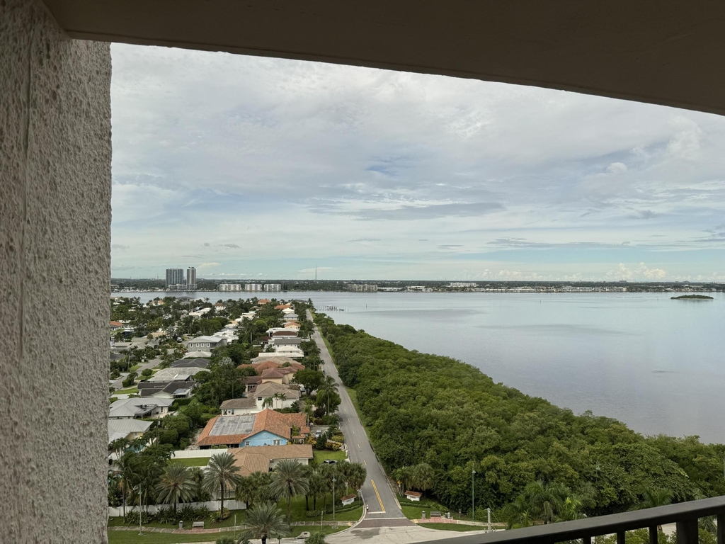 4200 N Ocean Drive - Photo 8