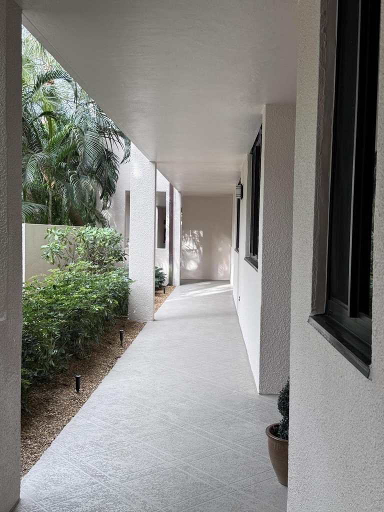 11370 Twelve Oaks Way - Photo 37