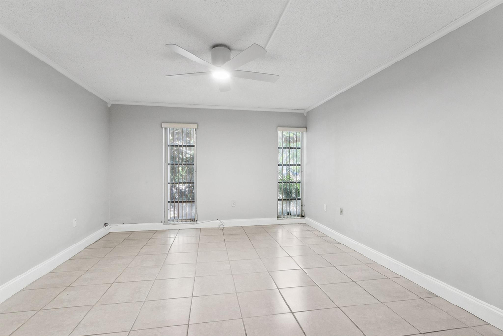 485 N Pine Island Road - Photo 8