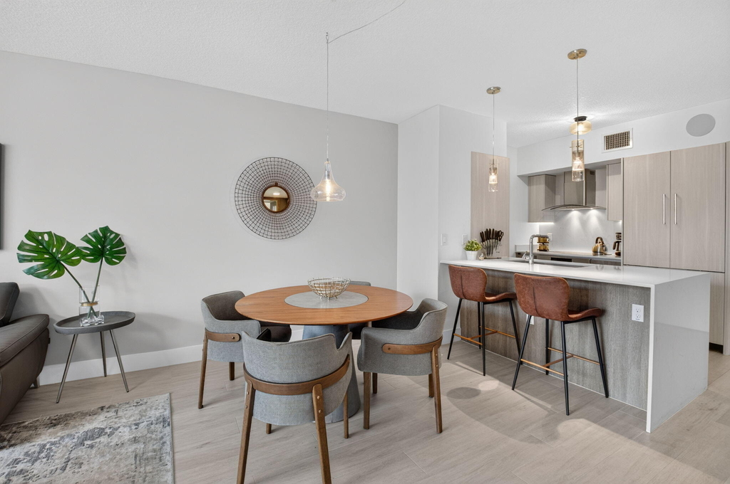 111 Se 1st Avenue - Photo 9
