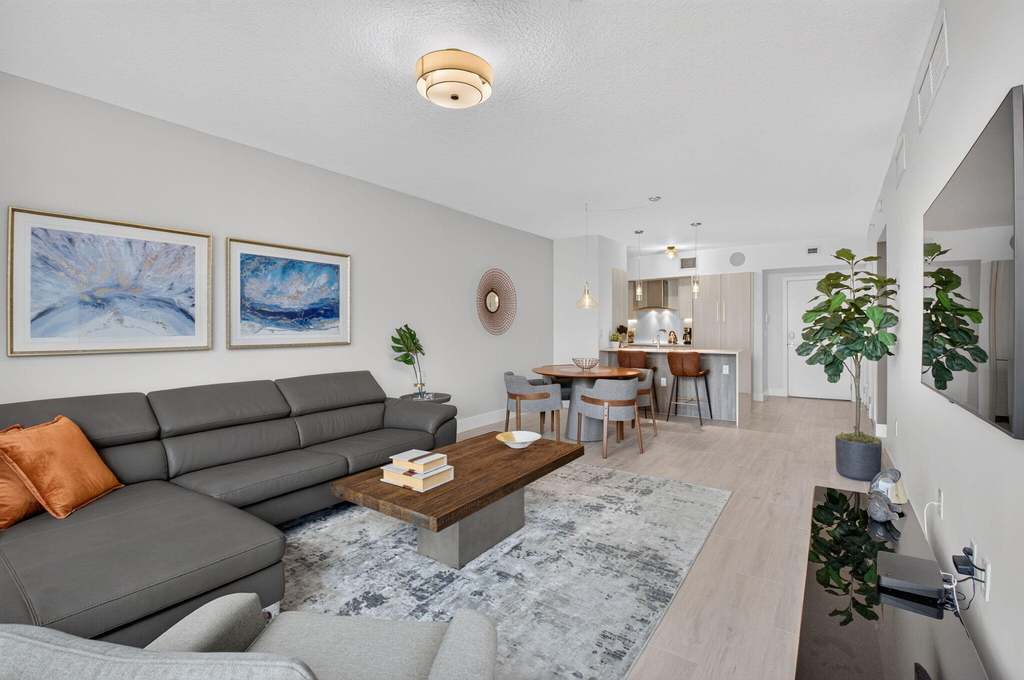 111 Se 1st Avenue - Photo 8