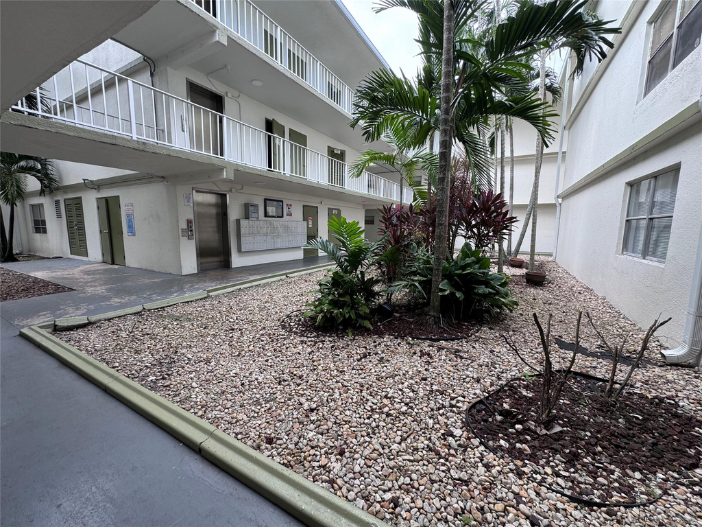 4205 N University Drive - Photo 0