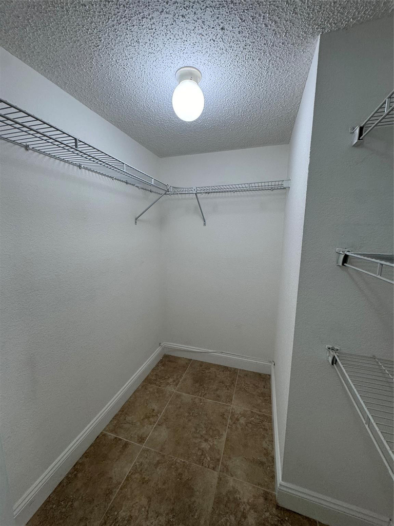 4205 N University Drive - Photo 12