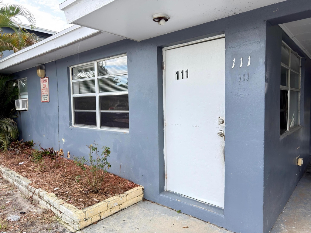 111 E 27th Street - Photo 12