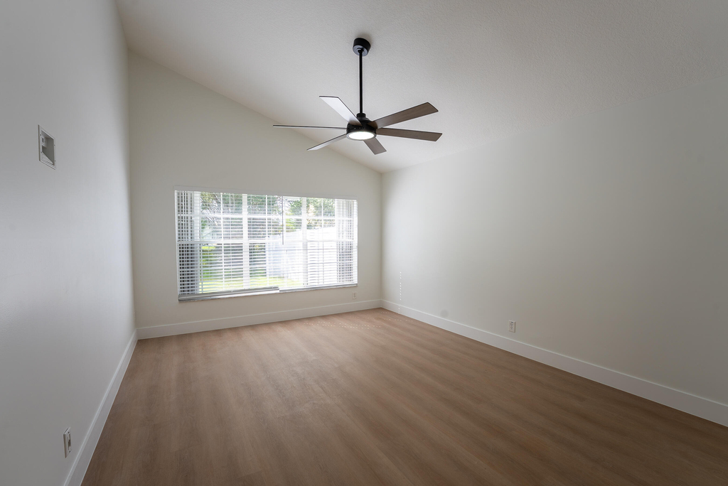 22481 Middletown Drive - Photo 19