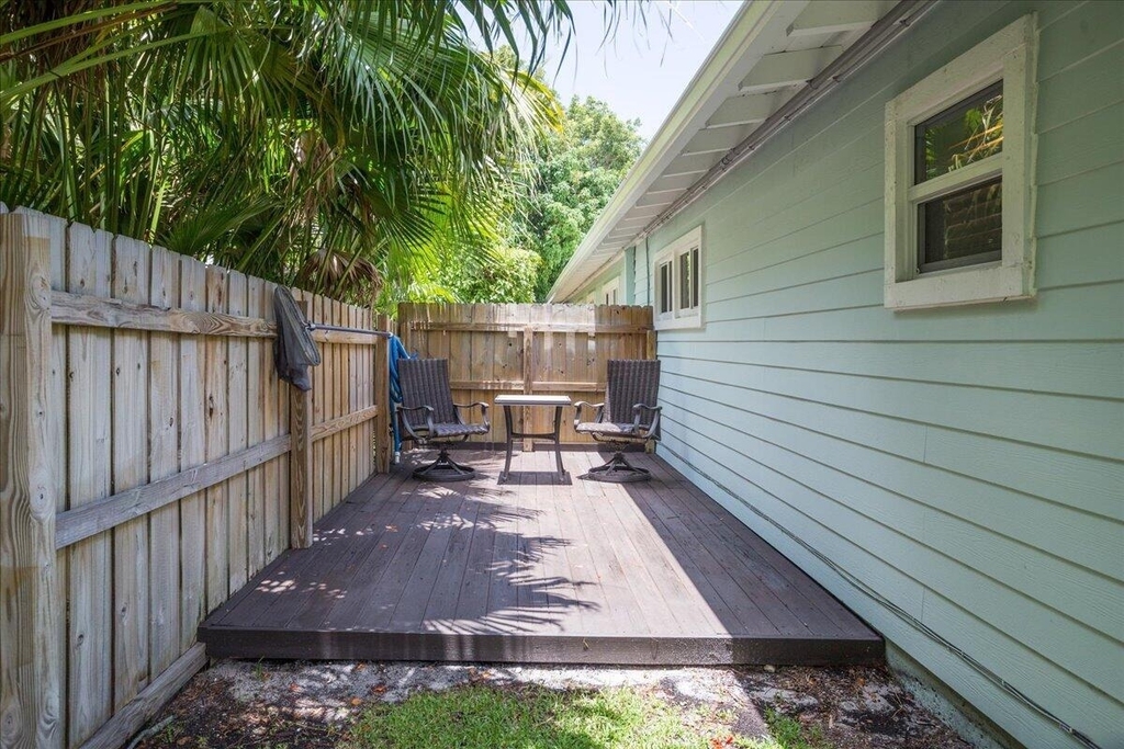 1110 Sw 15th Street - Photo 25