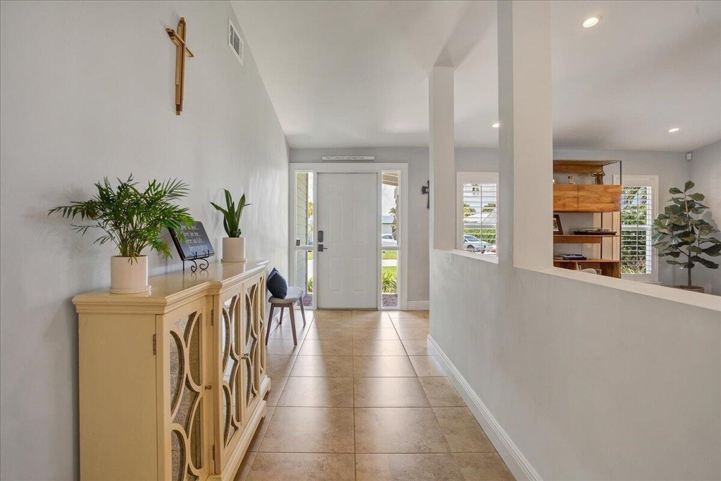 1110 Sw 15th Street - Photo 6
