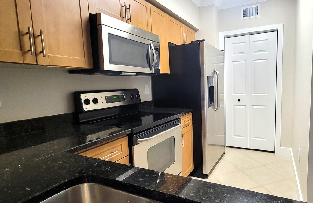 6418 Emerald Dunes Drive - Photo 19