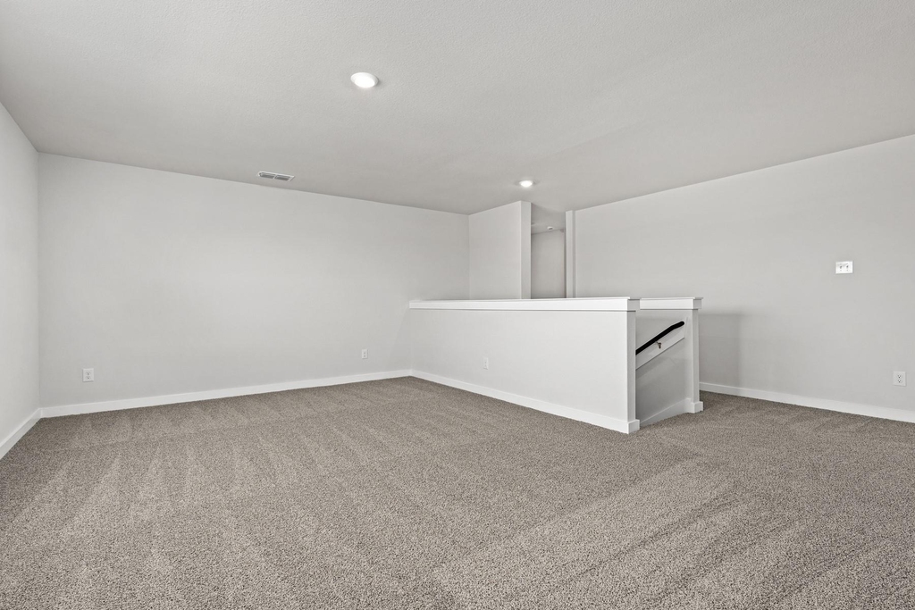1725 Paul Drive - Photo 5