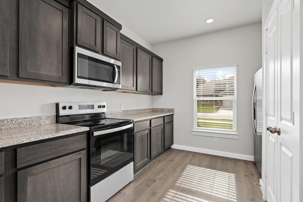 1725 Paul Drive - Photo 1
