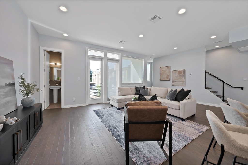 4935 Zuma Court - Photo 7