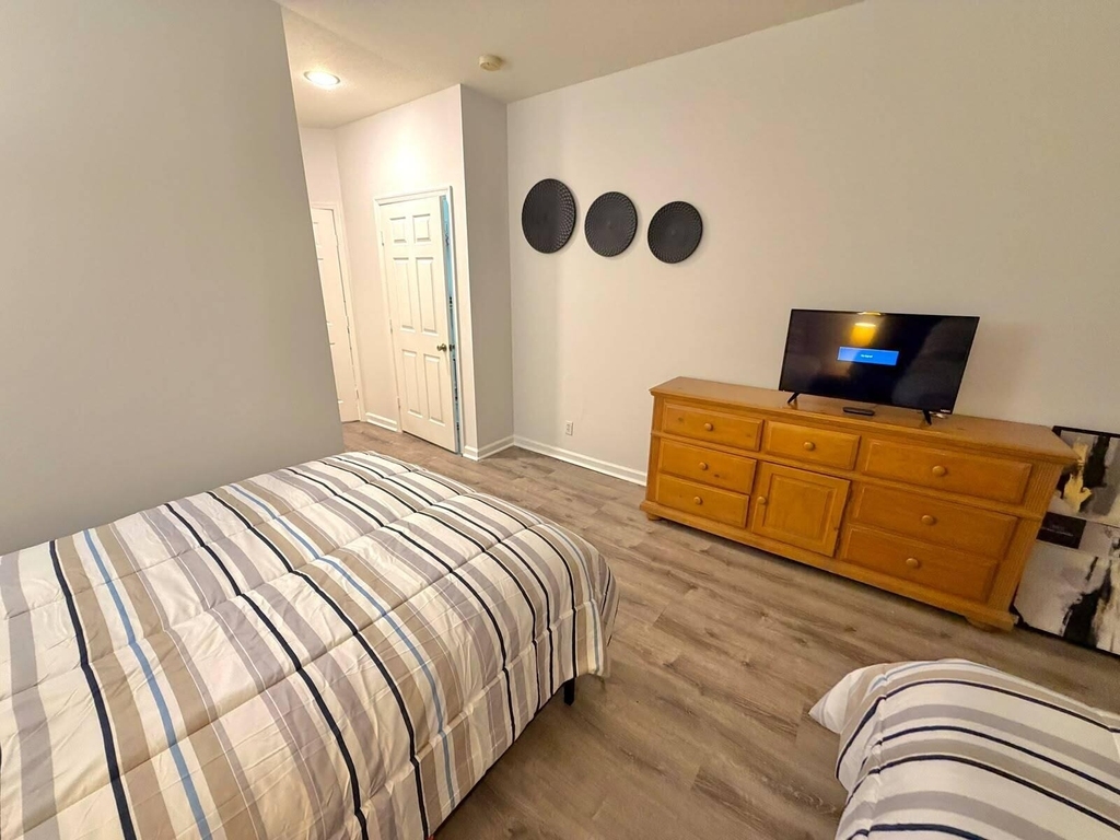 8000 Carnoustie Place - Photo 16