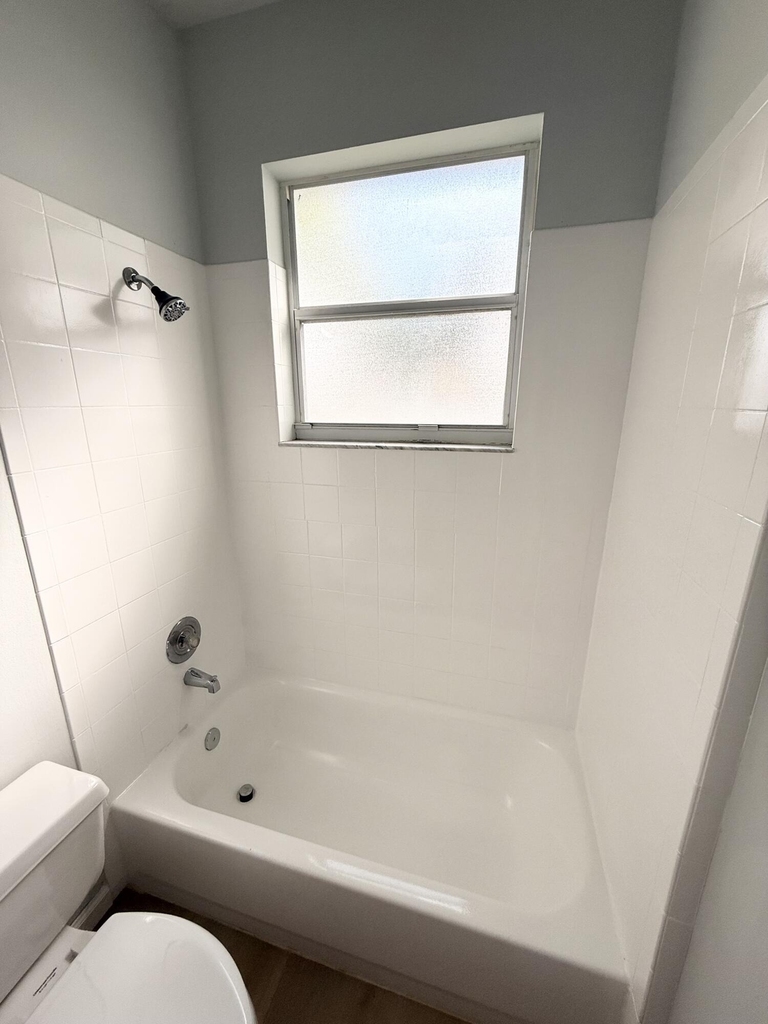 12077 Sunset Point Circle - Photo 5