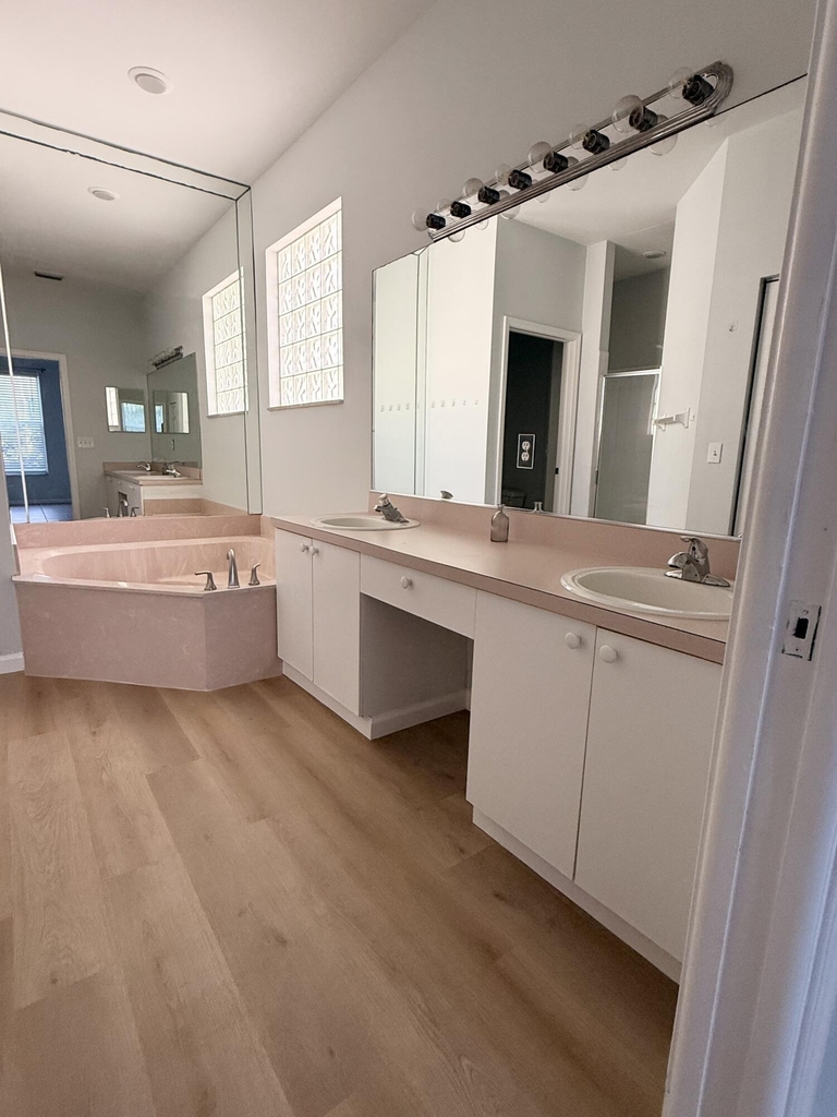 12077 Sunset Point Circle - Photo 10