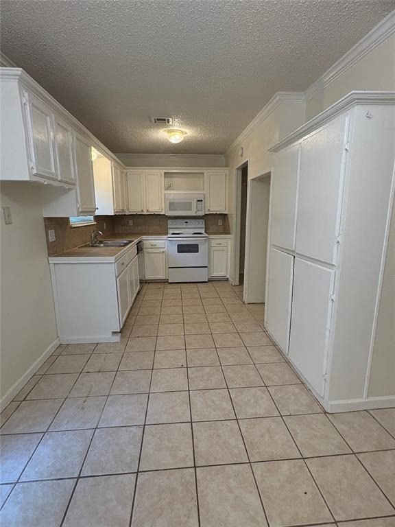 808 Catherine Drive - Photo 4