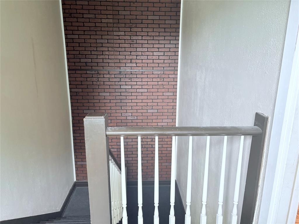 2600 Nw 12th Street - Photo 1