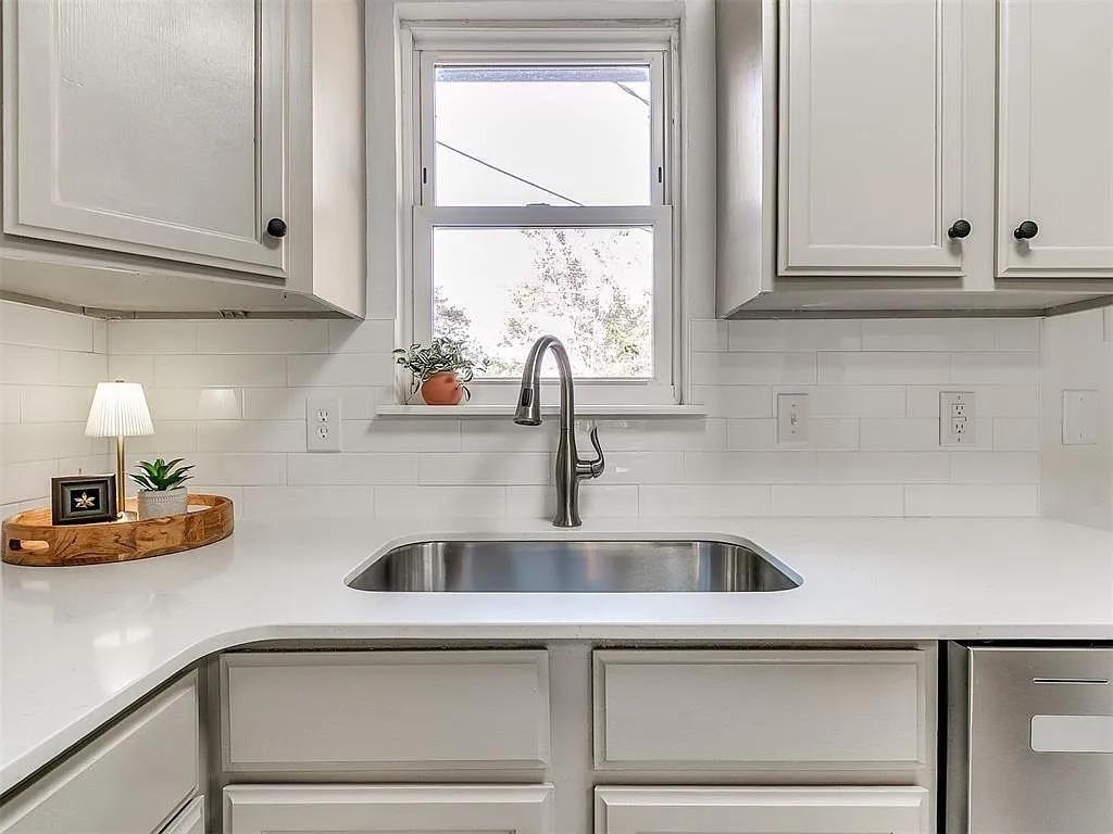 1510 Bedford Lane - Photo 8