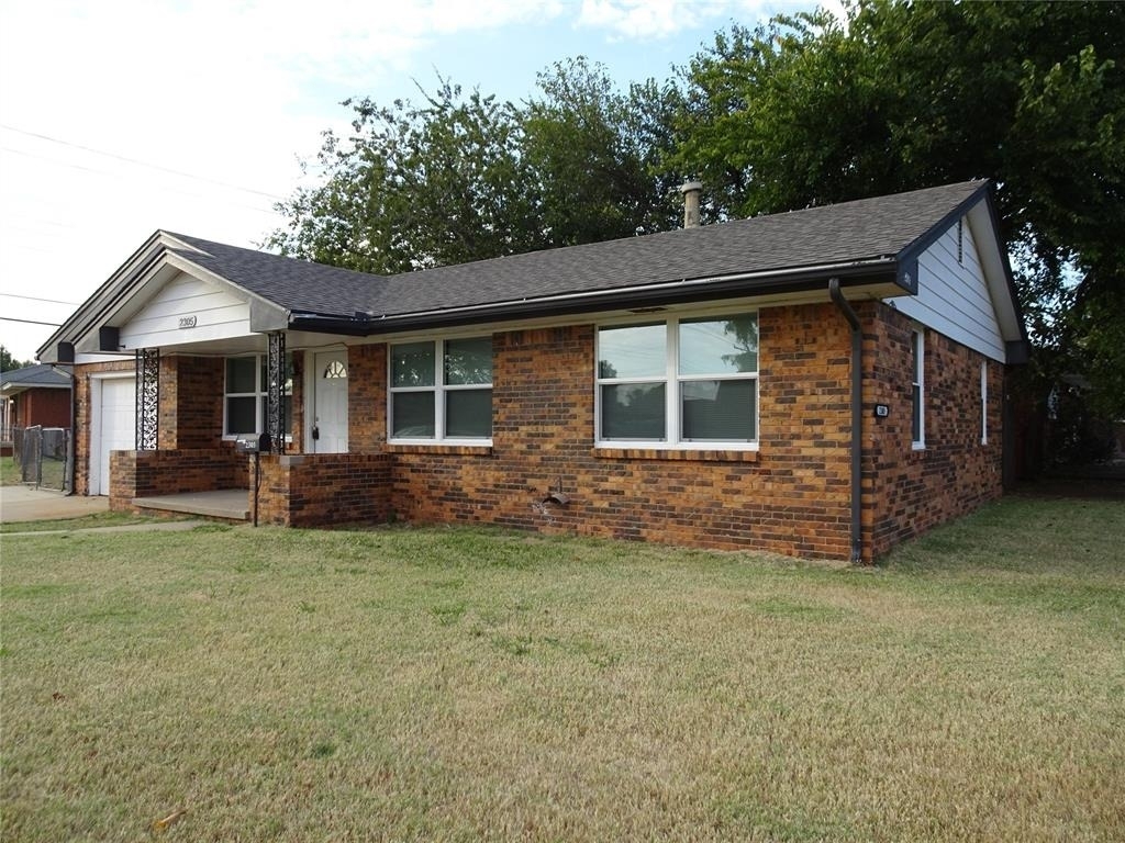 2305 Maple Drive - Photo 1