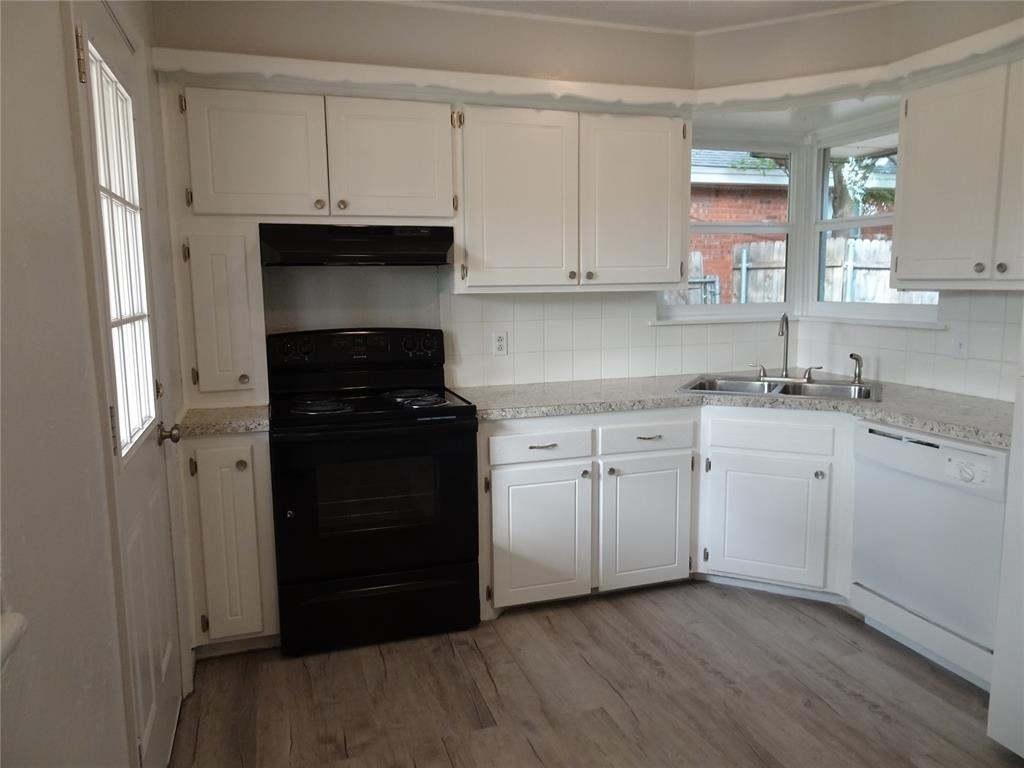 2305 Maple Drive - Photo 10