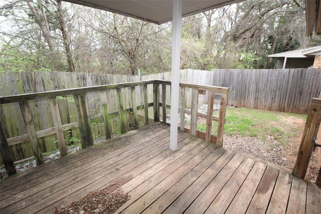 902 Acacia Circle - Photo 12