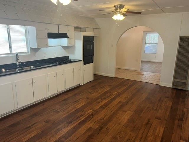 711 Hall Street - Photo 9