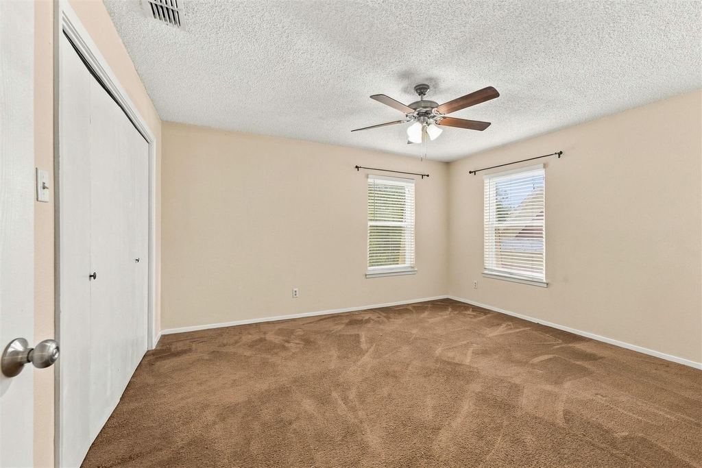 410 W Franklin Street - Photo 5