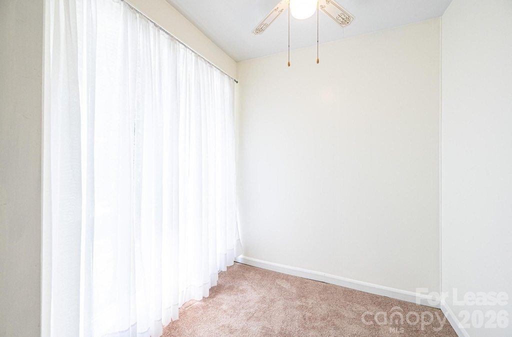617 College Avenue Sw - Photo 22