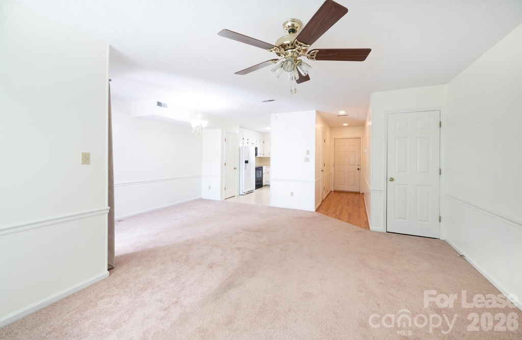617 College Avenue Sw - Photo 7