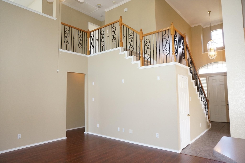 5828 Southmoor Lane - Photo 10