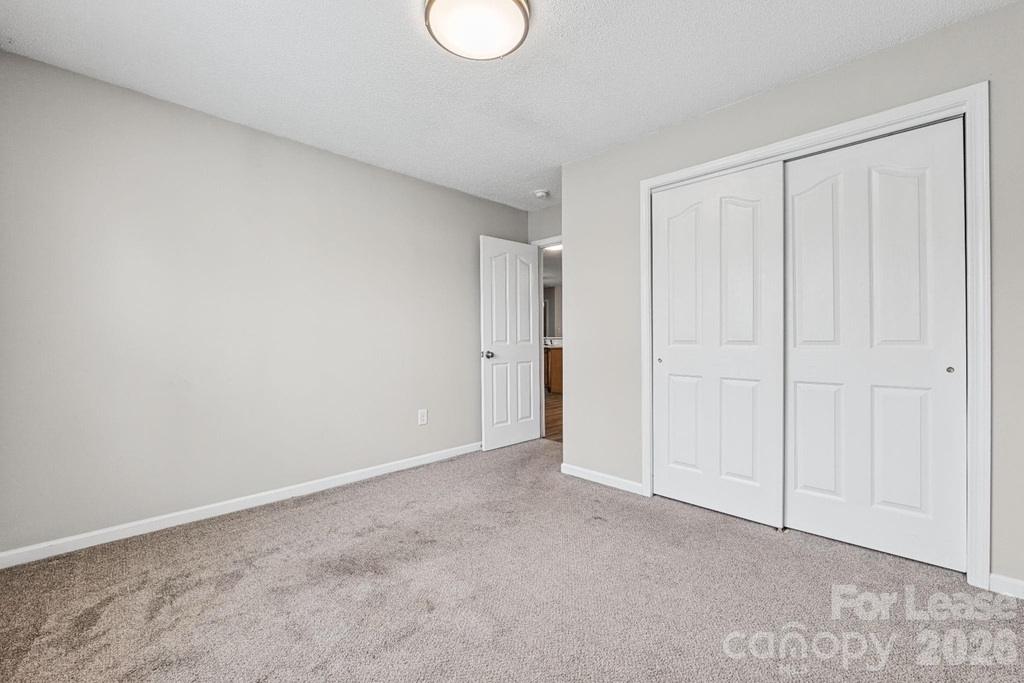 145 English Hills Drive - Photo 19