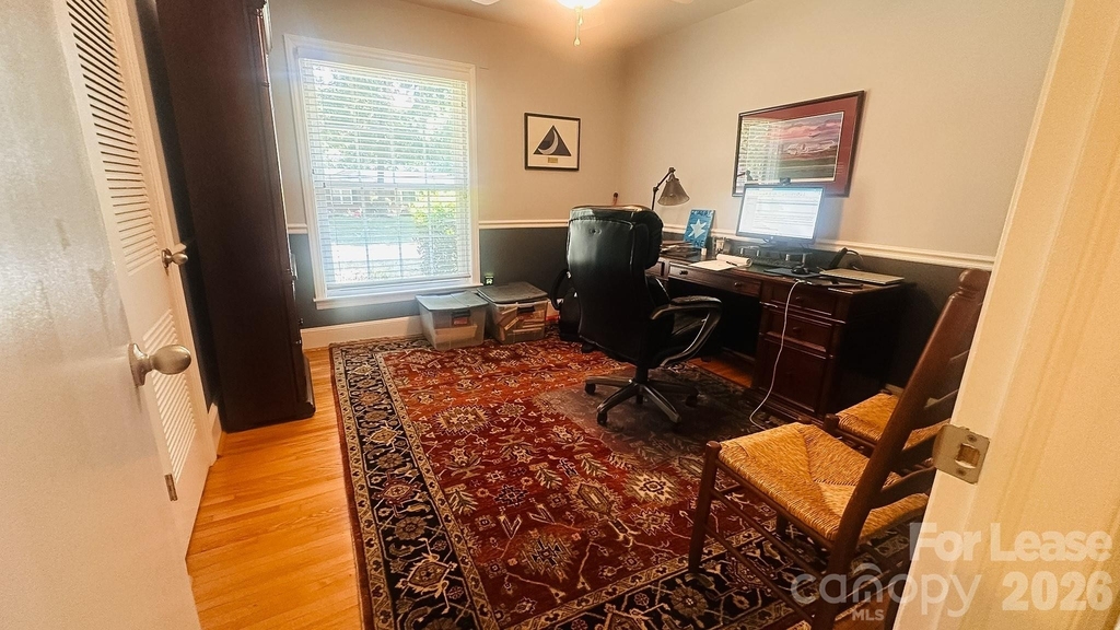 5320 Seacroft Road - Photo 13