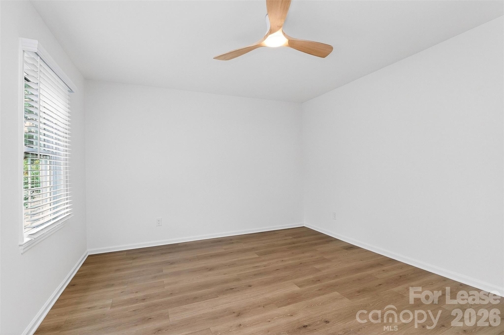 1943 Watlington Drive - Photo 35
