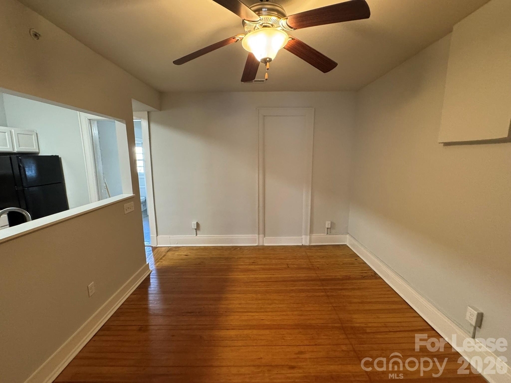 102 W Second Avenue - Photo 4