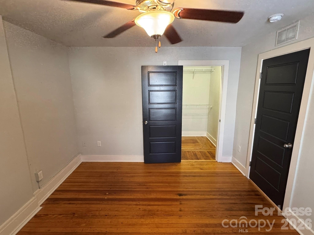 102 W Second Avenue - Photo 8