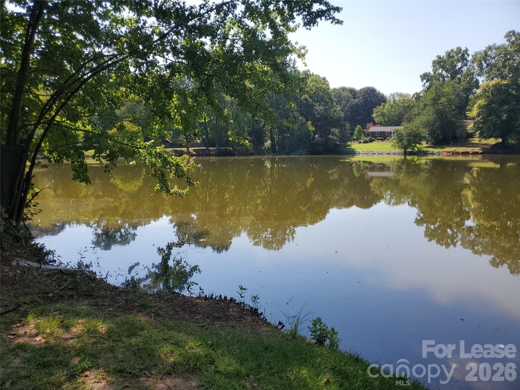 614 Carolina Avenue S - Photo 28