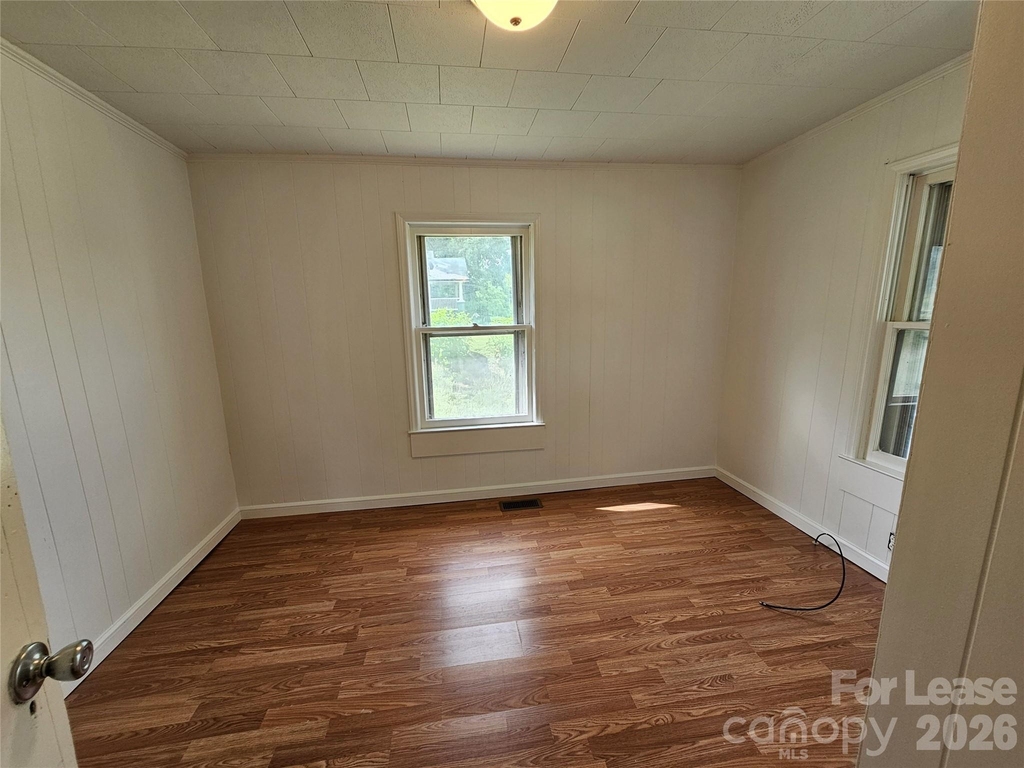 1641 Berkley Street Sw - Photo 5