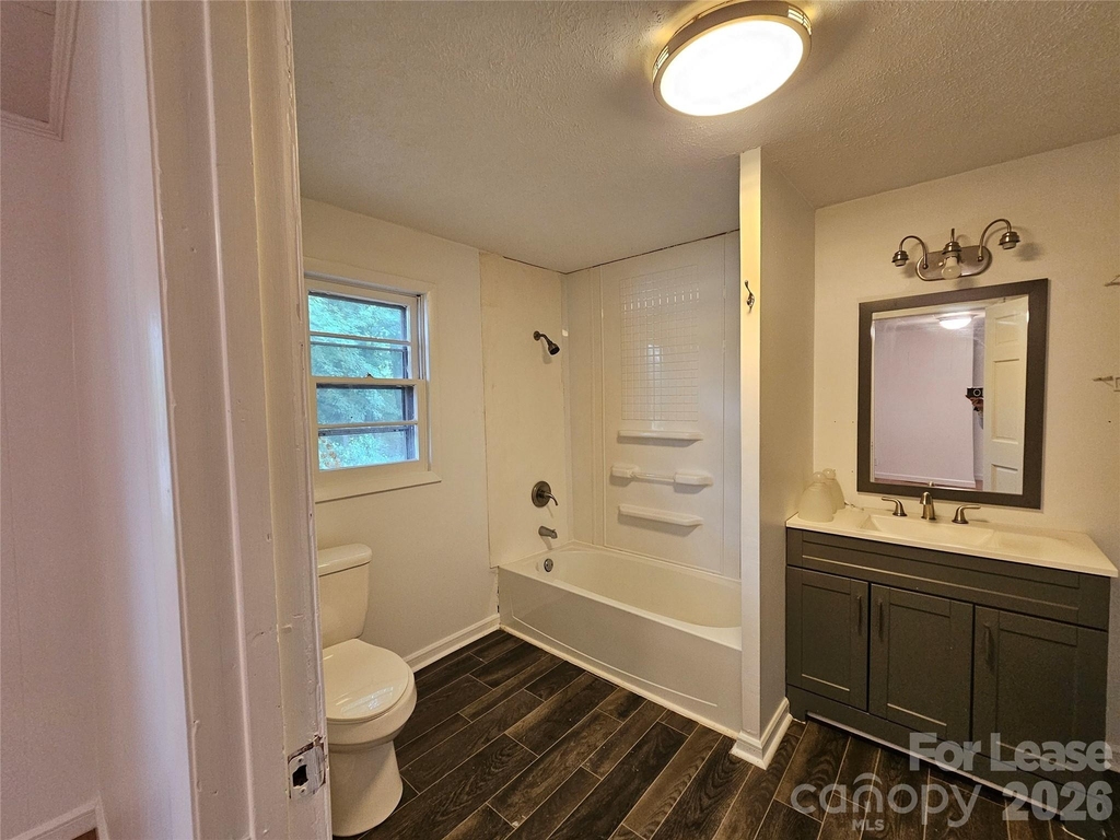 1641 Berkley Street Sw - Photo 11