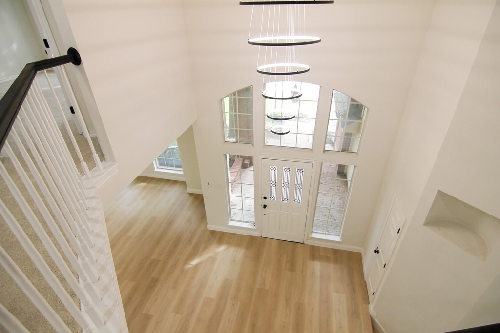 2687 Creekside Way - Photo 4
