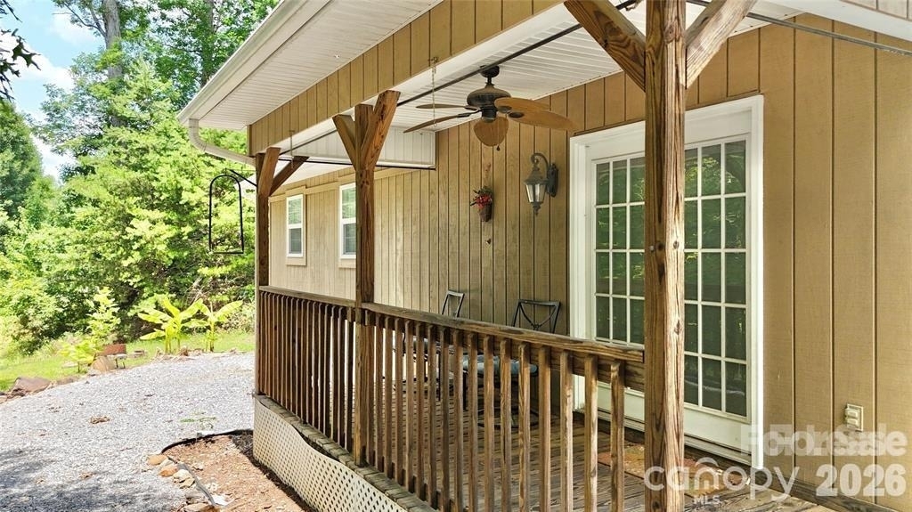37 Coyote Drive - Photo 2