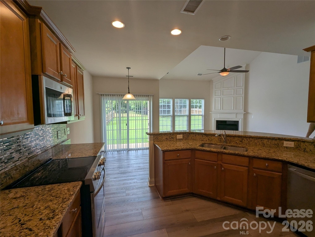 10787 Nw Edgepine Lane - Photo 5